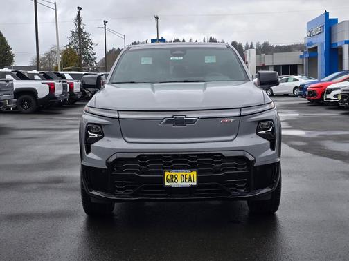 2025 Chevrolet Silverado EV RST