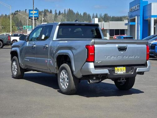 2025 Toyota Tacoma SR5
