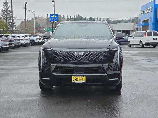 2025 Cadillac Escalade IQ Sport 2