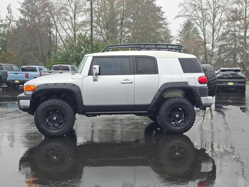 2007 Toyota FJ Cruiser Base