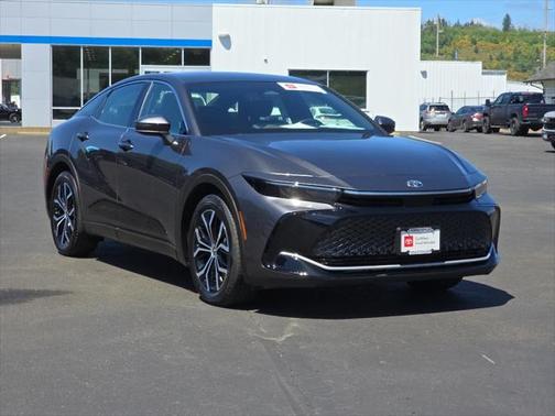 2023 Toyota Crown XLE