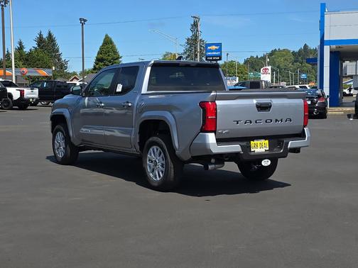 2025 Toyota Tacoma SR5