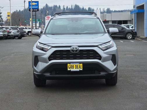 2025 Toyota RAV4 Hybrid LE