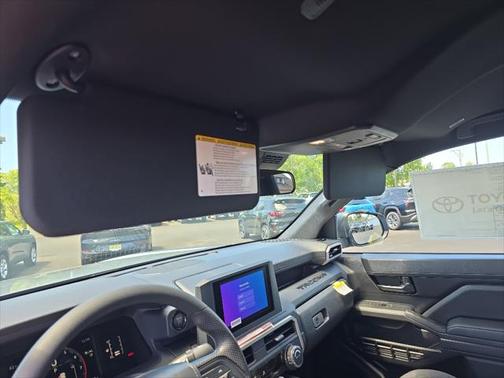2025 Toyota Tacoma SR