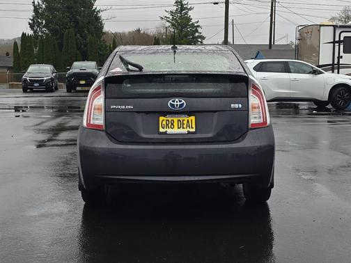2014 Toyota Prius Five
