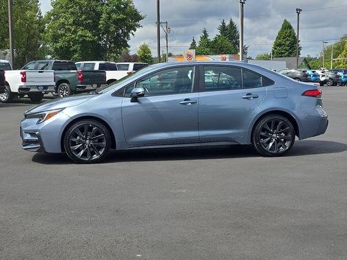 2023 Toyota Corolla XSE