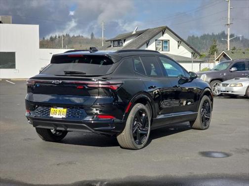 2025 Chevrolet Equinox EV RS