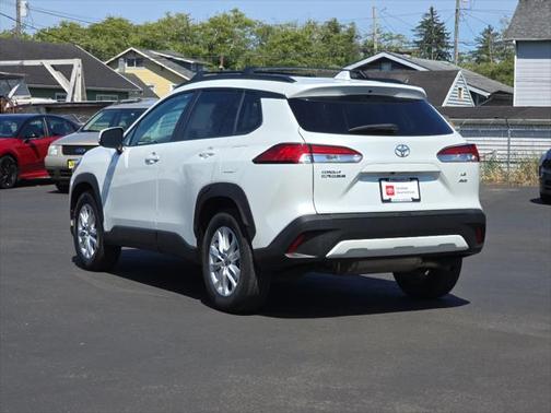 2022 Toyota Corolla Cross LE