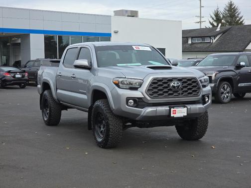 2021 Toyota Tacoma TRD Sport