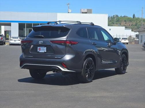 2023 Toyota Highlander XSE