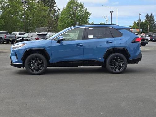 2025 Toyota RAV4 Hybrid SE