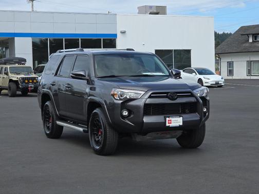 2022 Toyota 4Runner SR5 Premium