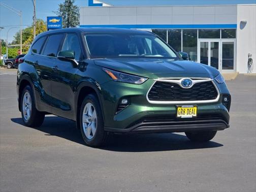 2023 Toyota Highlander Hybrid LE