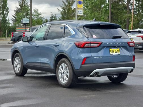 Vapor Blue Metallic 2024 Ford Escape Active