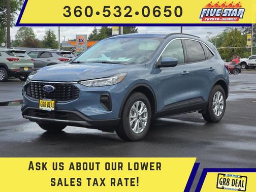 Vapor Blue Metallic 2024 Ford Escape Active
