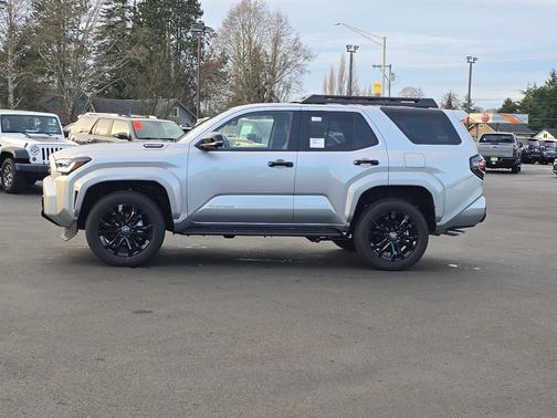 2025 Toyota 4Runner Hybrid Platinum