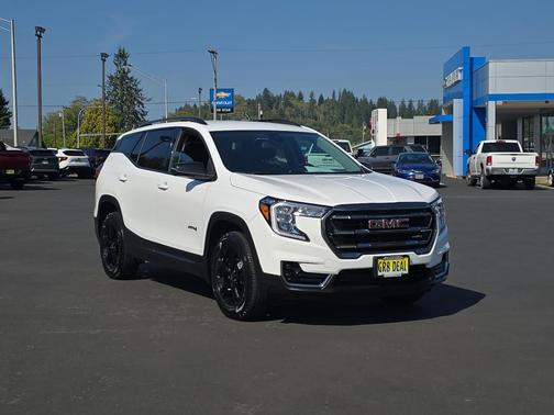 2022 GMC Terrain AWD AT4