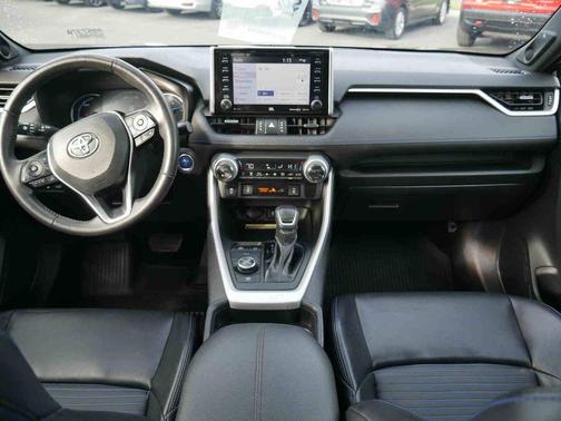 2020 Toyota RAV4 Hybrid XSE