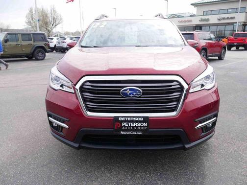 Crimson Red Pearl 2022 Subaru Ascent Limited 7-Passenger