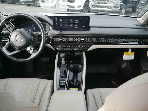 2024 Honda Accord Hybrid Touring