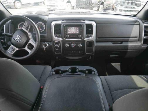 2022 RAM 1500 Classic SLT