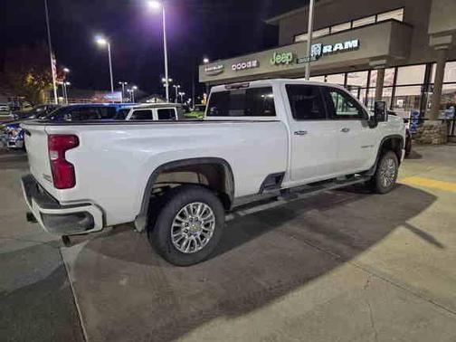 2022 Chevrolet Silverado 3500 High Country