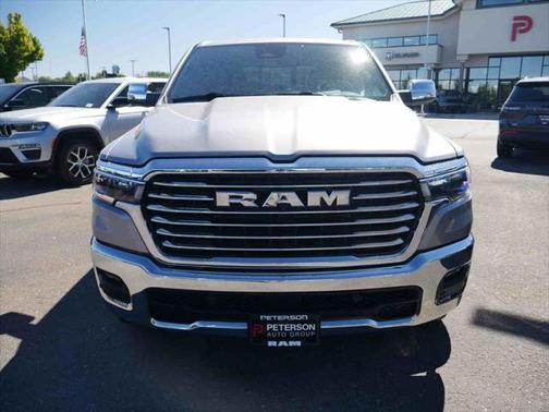 2025 RAM 1500 Laramie Crew Cab 4x4 57' Box