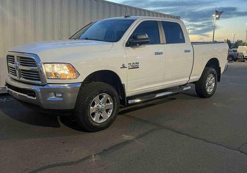 Bright White Clearcoat 2015 RAM 2500 Big Horn