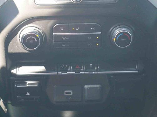Summit White 2019 Chevrolet Silverado 1500 WT