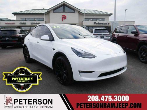 2024 Tesla Model Y Long Range