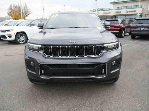 2023 Jeep Grand Cherokee Overland