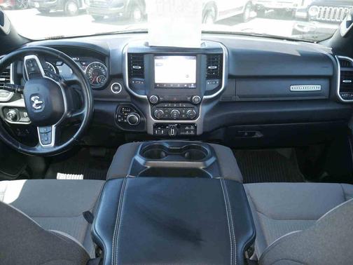 Bright White Clearcoat 2022 RAM 1500 Big Horn