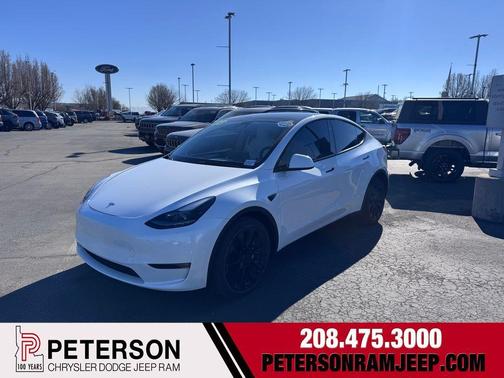 2023 Tesla Model Y Long Range