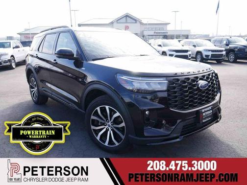 2025 Ford Explorer ST-Line