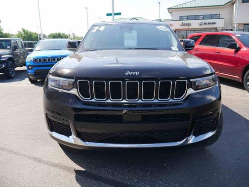 2024 Jeep Grand Cherokee L Laredo