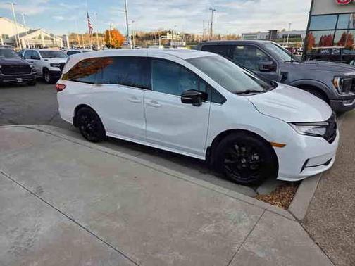2023 Honda Odyssey Sport