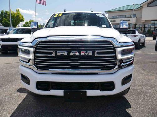 2023 RAM 2500 Laramie Crew Cab 4x4 64' Box