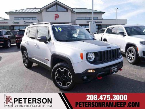 2016 Jeep Renegade Trailhawk