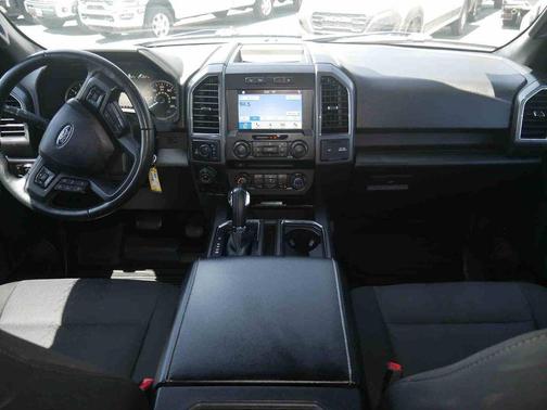 Oxford White 2018 Ford F-150 XLT