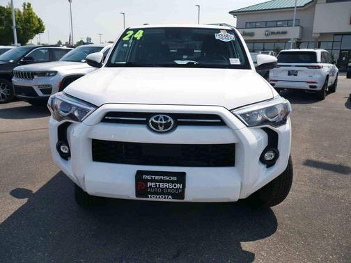 2024 Toyota 4Runner SR5