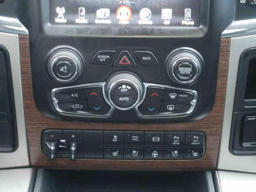 2016 RAM 3500 Laramie