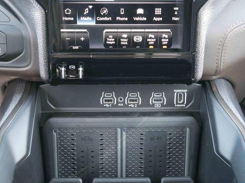 2026 RAM 3500 Limited