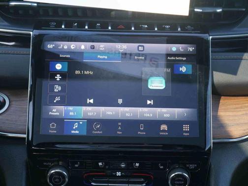 2023 Jeep Grand Cherokee Summit