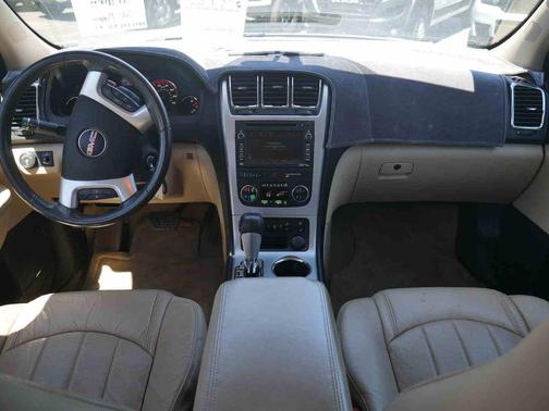 White Diamond Clearcoat 2012 GMC Acadia SLT-2