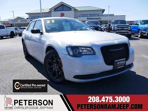 Silver Mist Clearcoat 2022 Chrysler 300 Touring