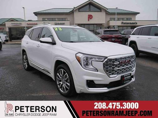 2023 GMC Terrain Denali