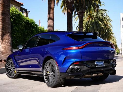 2023 Aston Martin DBX 707 SUV