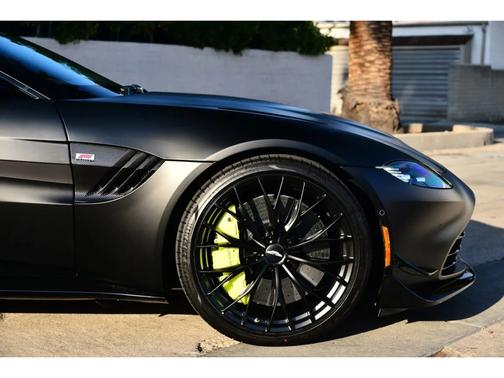 2022 Aston Martin Vantage F1 Edition Coupe