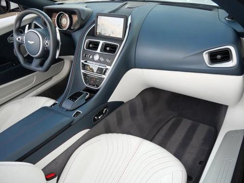 2023 Aston Martin DB11 V8 Volante