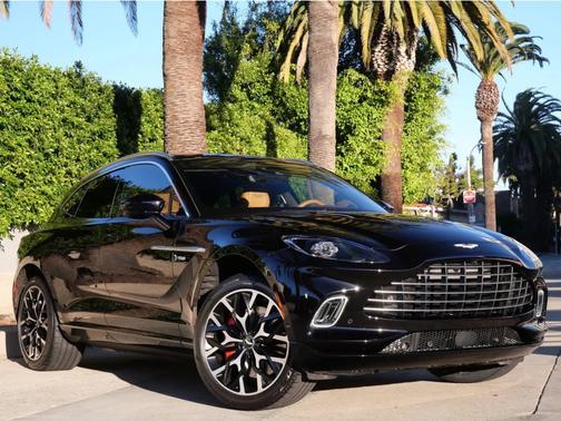 2021 Aston Martin DBX SUV